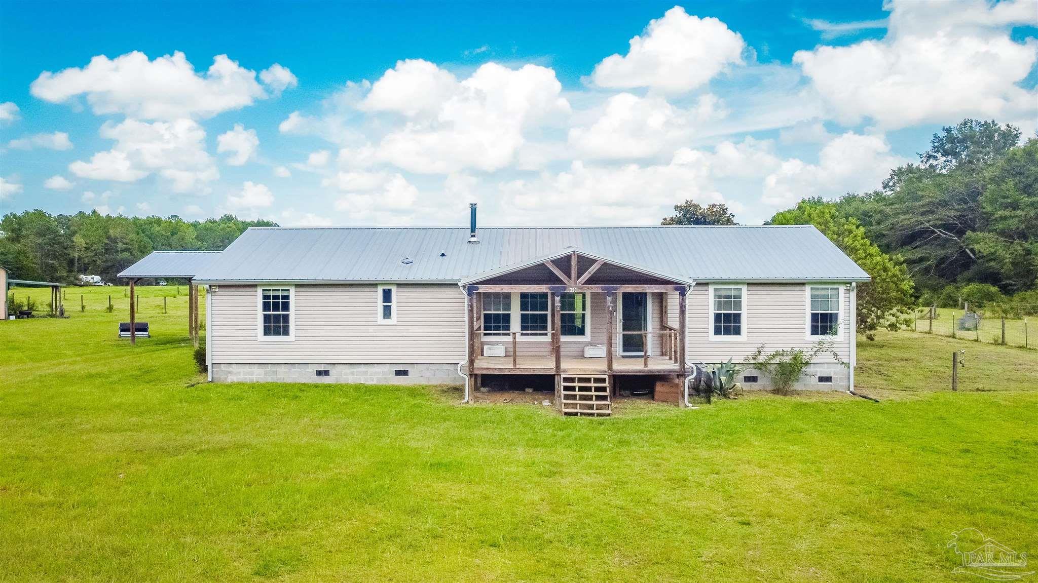 390 Brooks Road Baker FL 32531