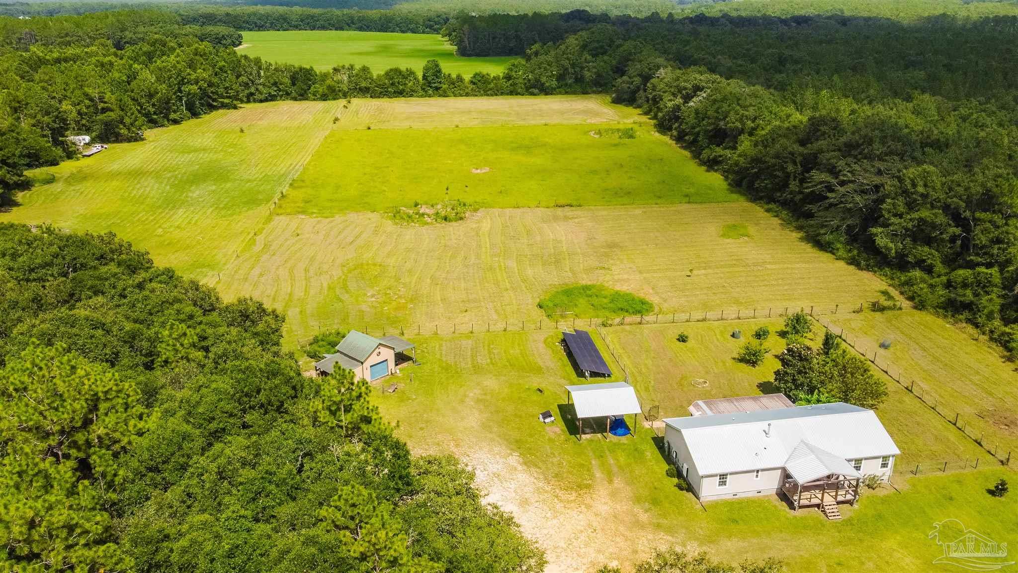390 Brooks Road Baker FL 32531