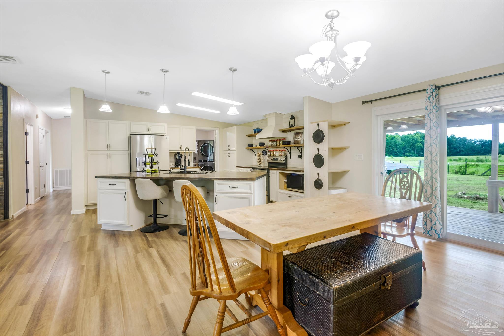 390 Brooks Road Baker FL 32531