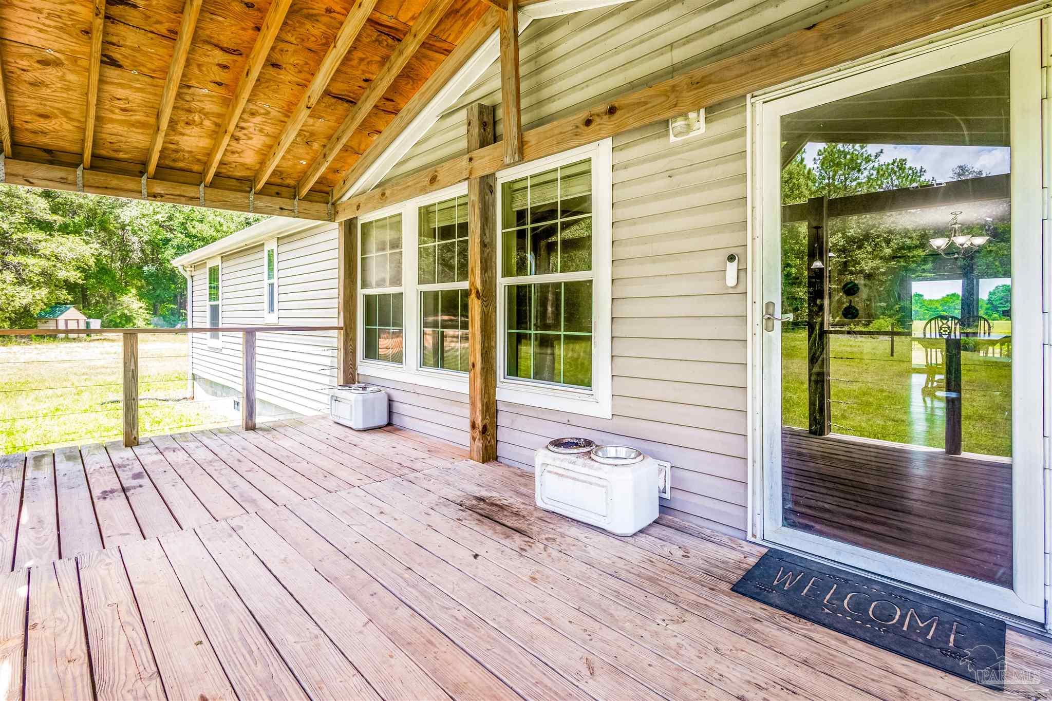 390 Brooks Road Baker FL 32531