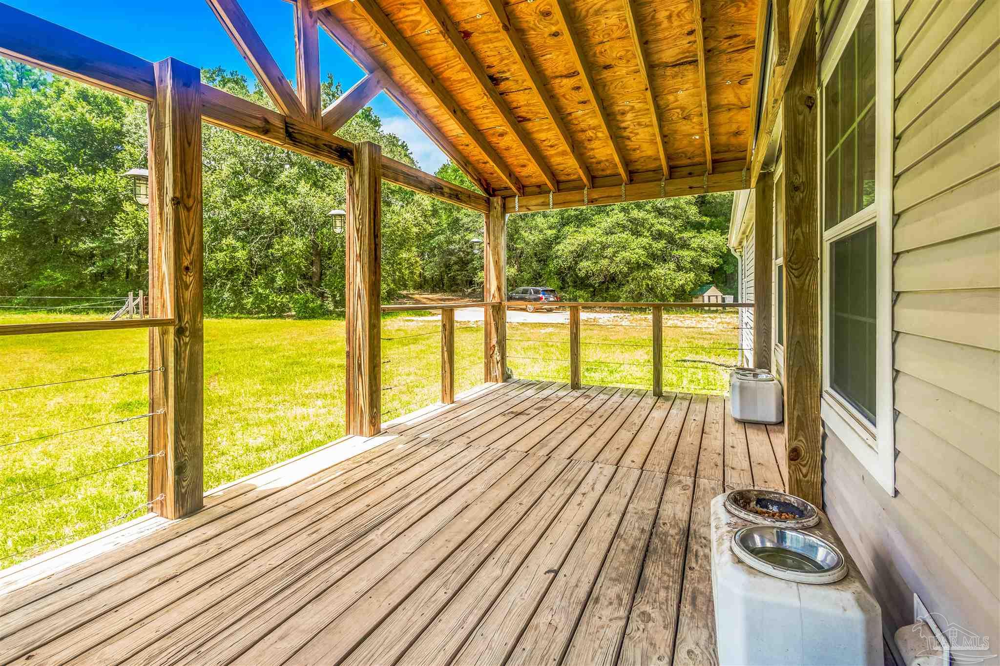 390 Brooks Road Baker FL 32531