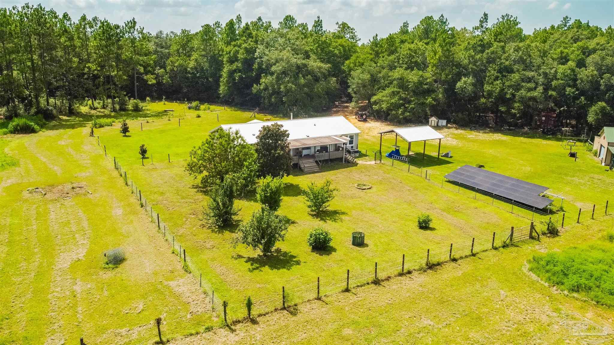 390 Brooks Road Baker FL 32531