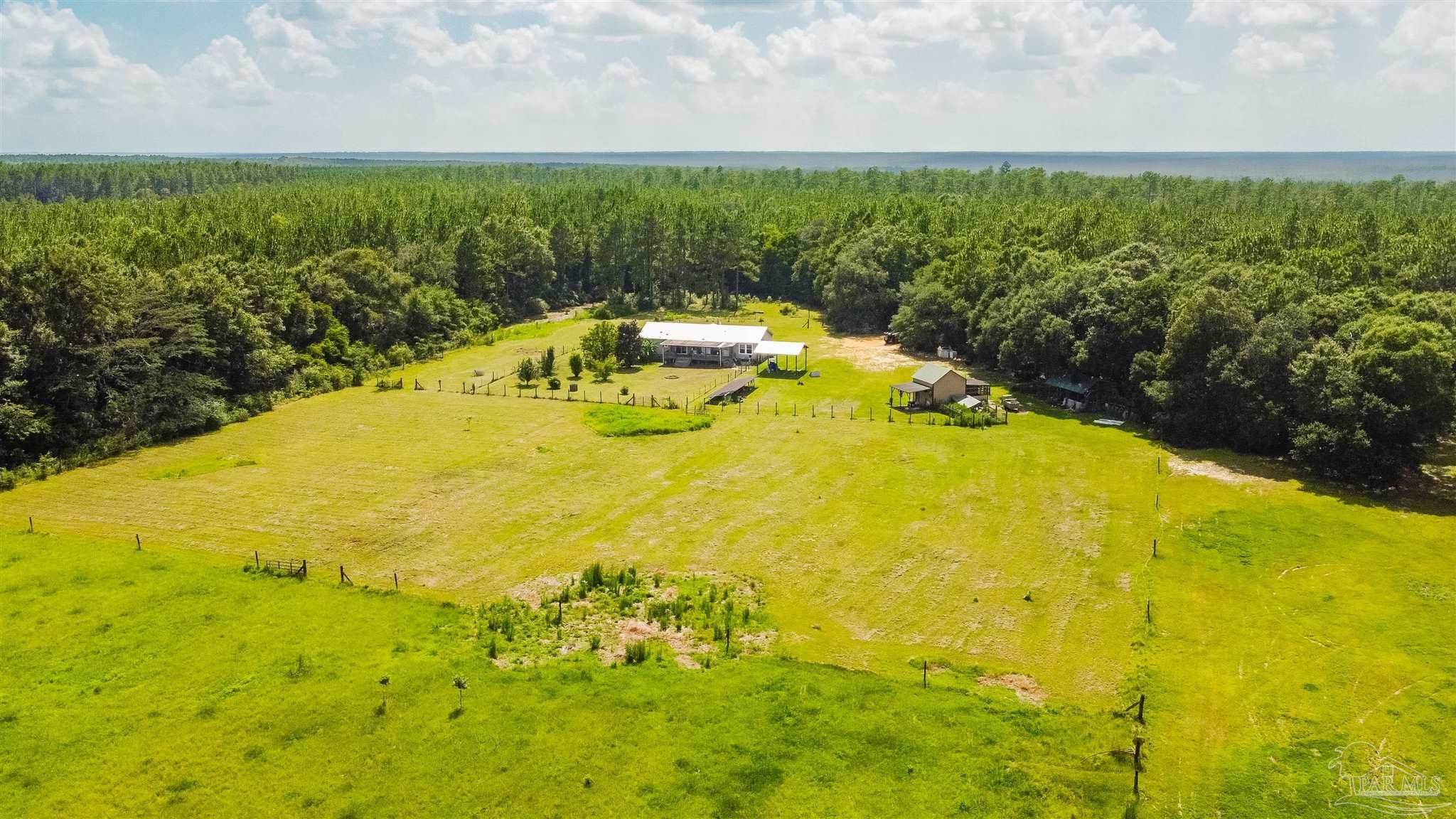 390 Brooks Road Baker FL 32531