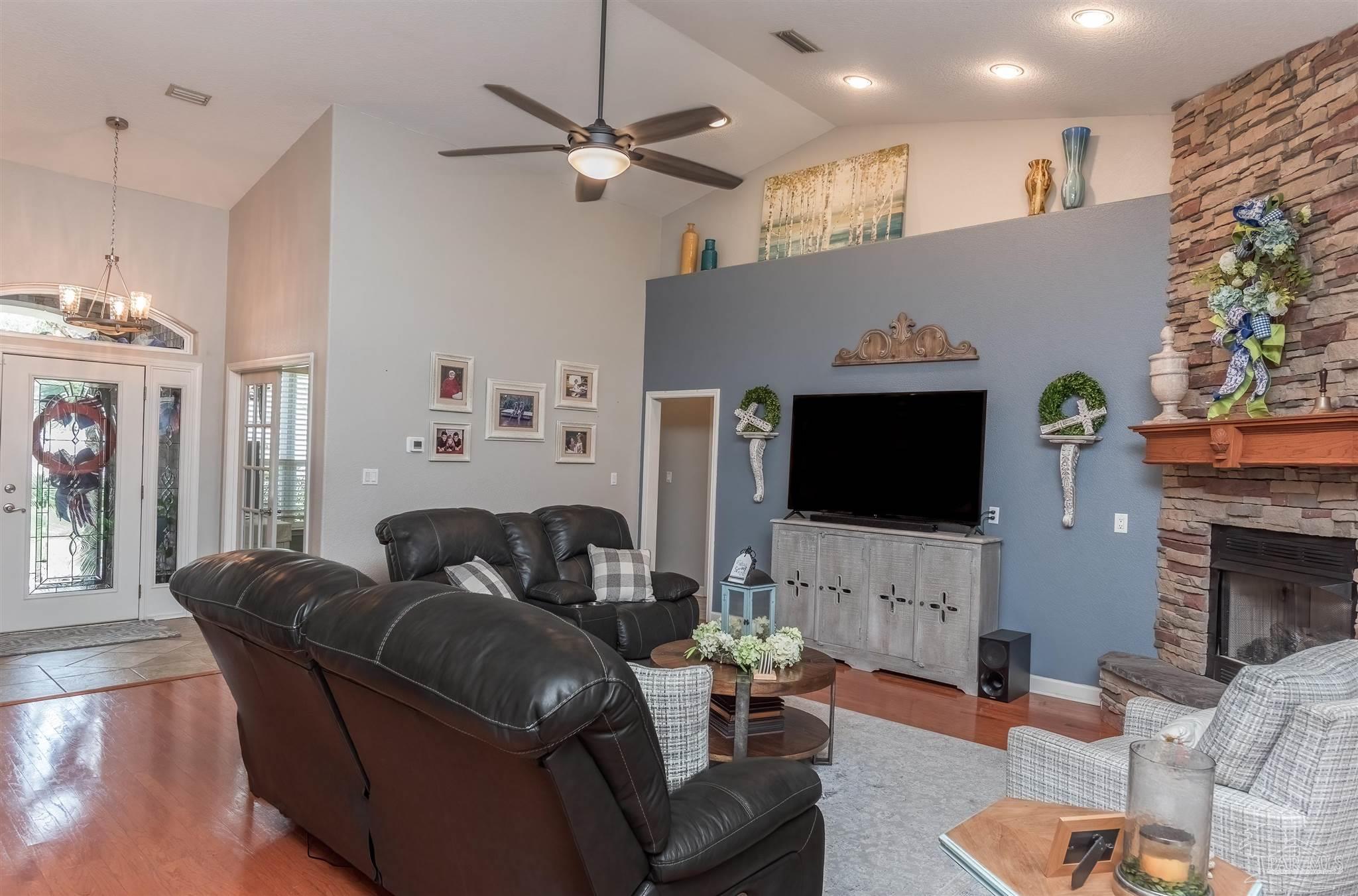 5070 High Pointe Drive Pensacola FL 32505