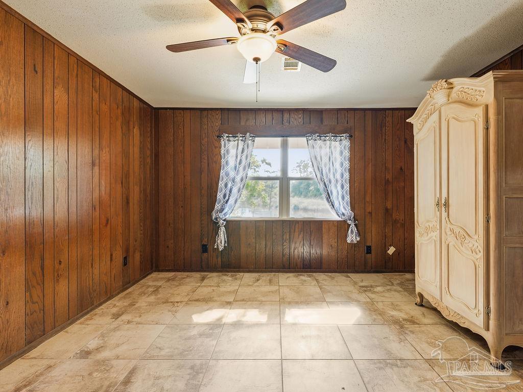 609 Dog Track Road Pensacola FL 32506