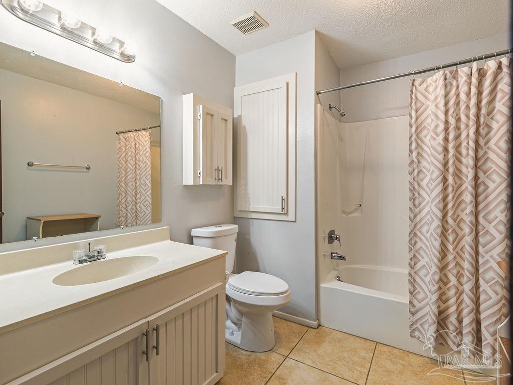 609 Dog Track Road Pensacola FL 32506