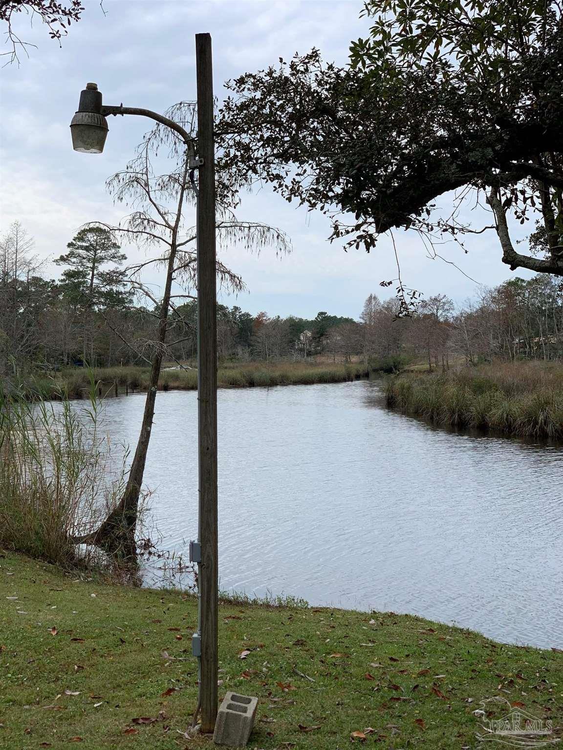 609 Dog Track Road Pensacola FL 32506