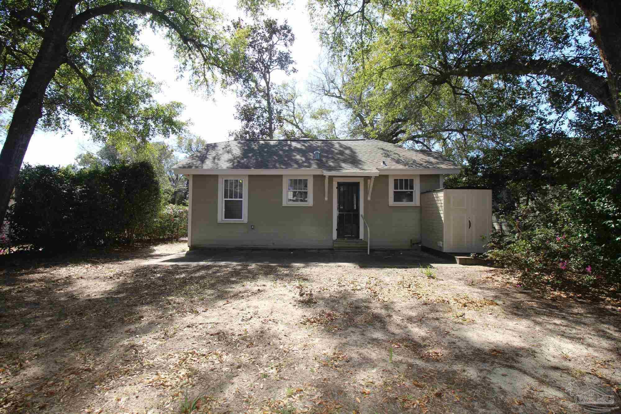 3102 E De Soto Street Pensacola FL 32503