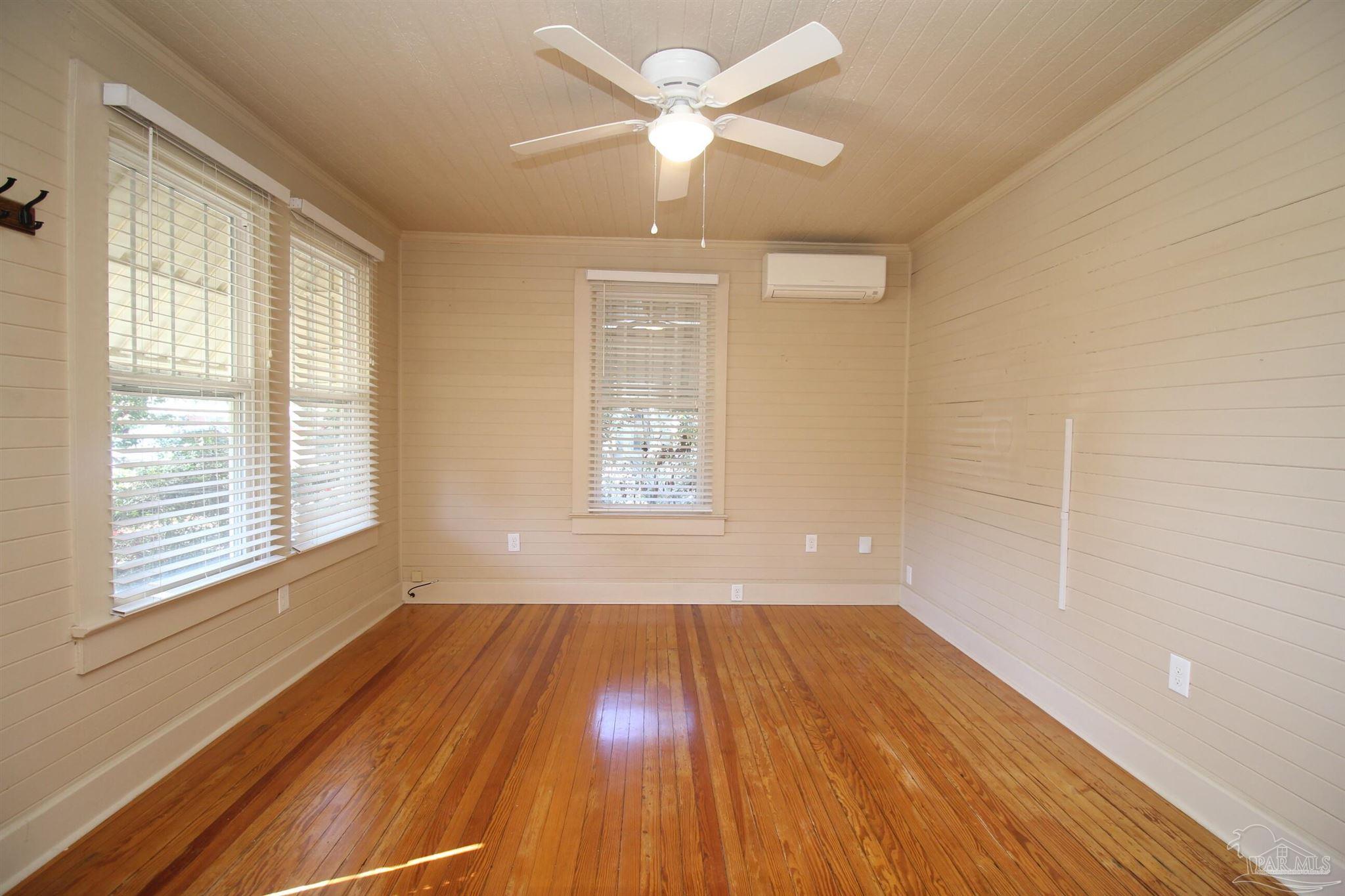 3102 E De Soto Street Pensacola FL 32503