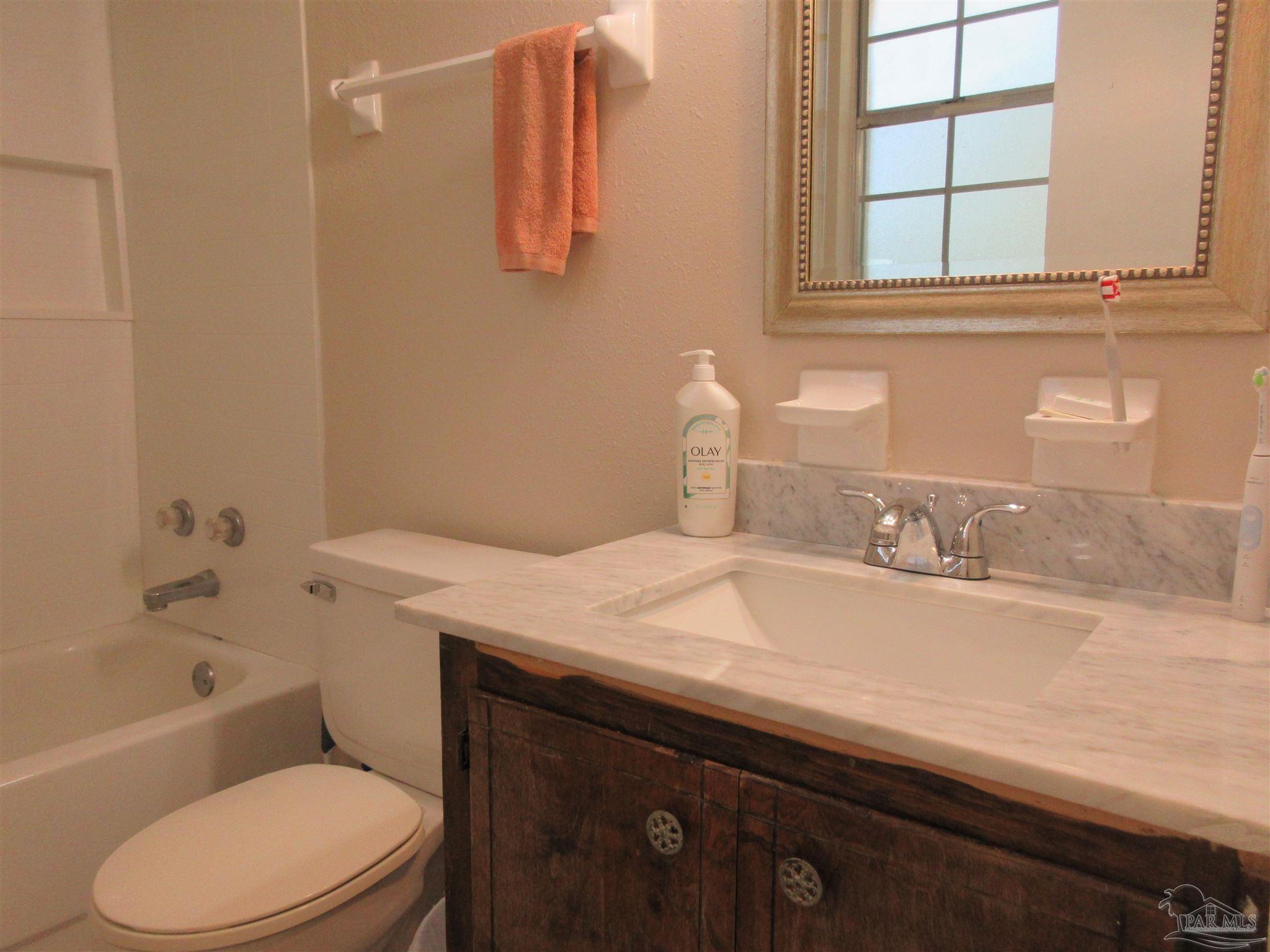 4300 Santa Villa Drive Pace FL 32571