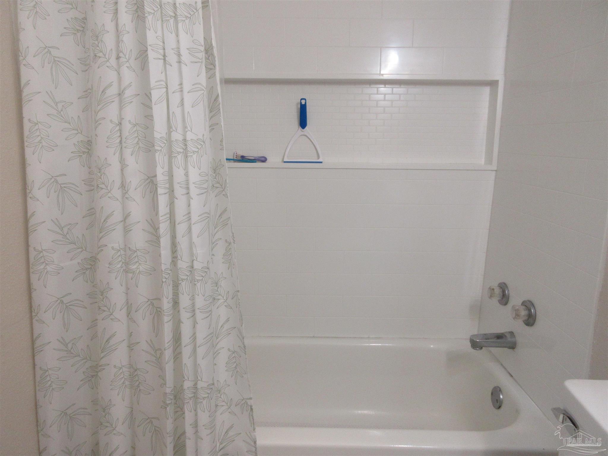 4300 Santa Villa Drive Pace FL 32571