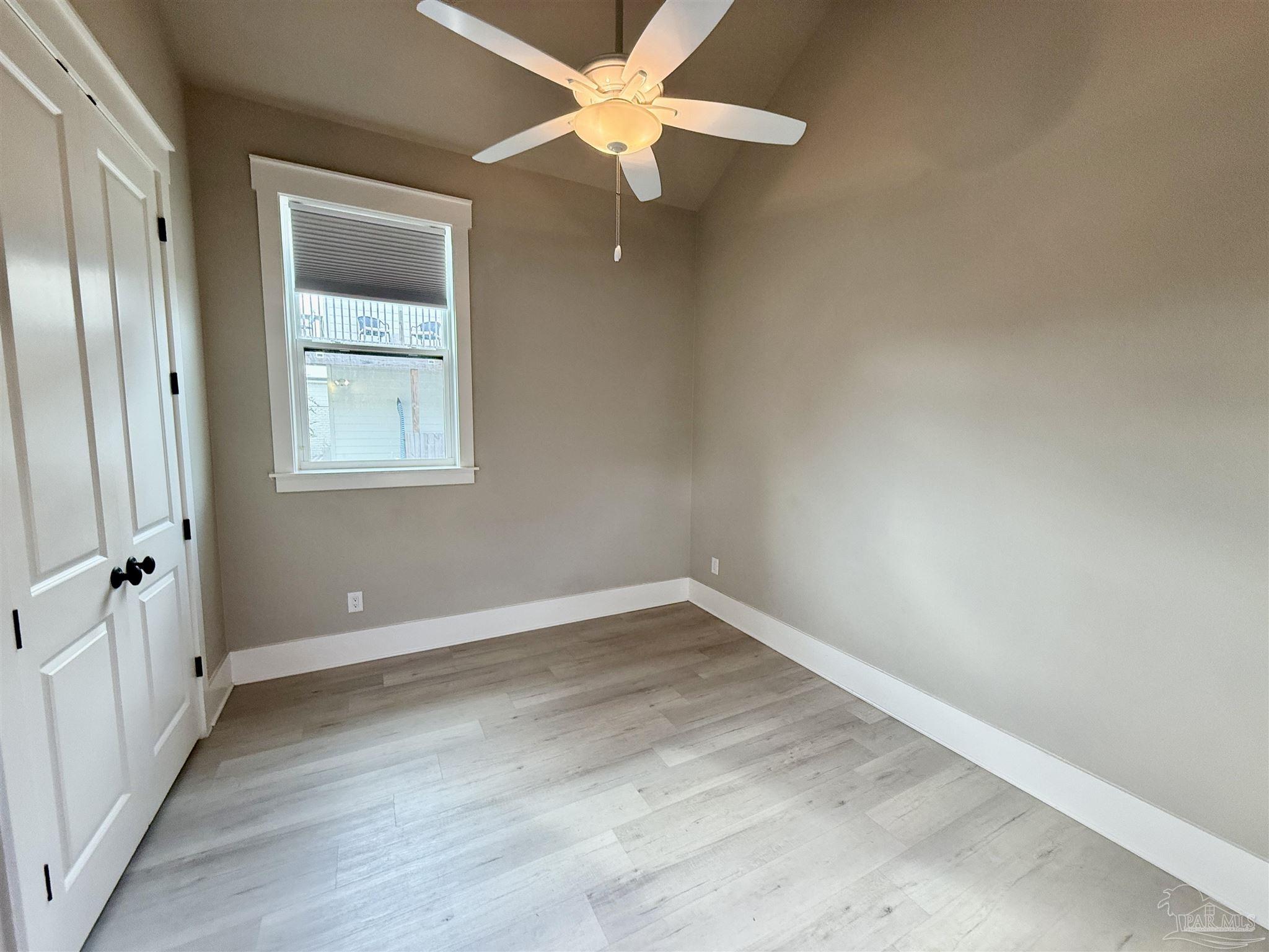 1205 E Scott Street Pensacola FL 32503