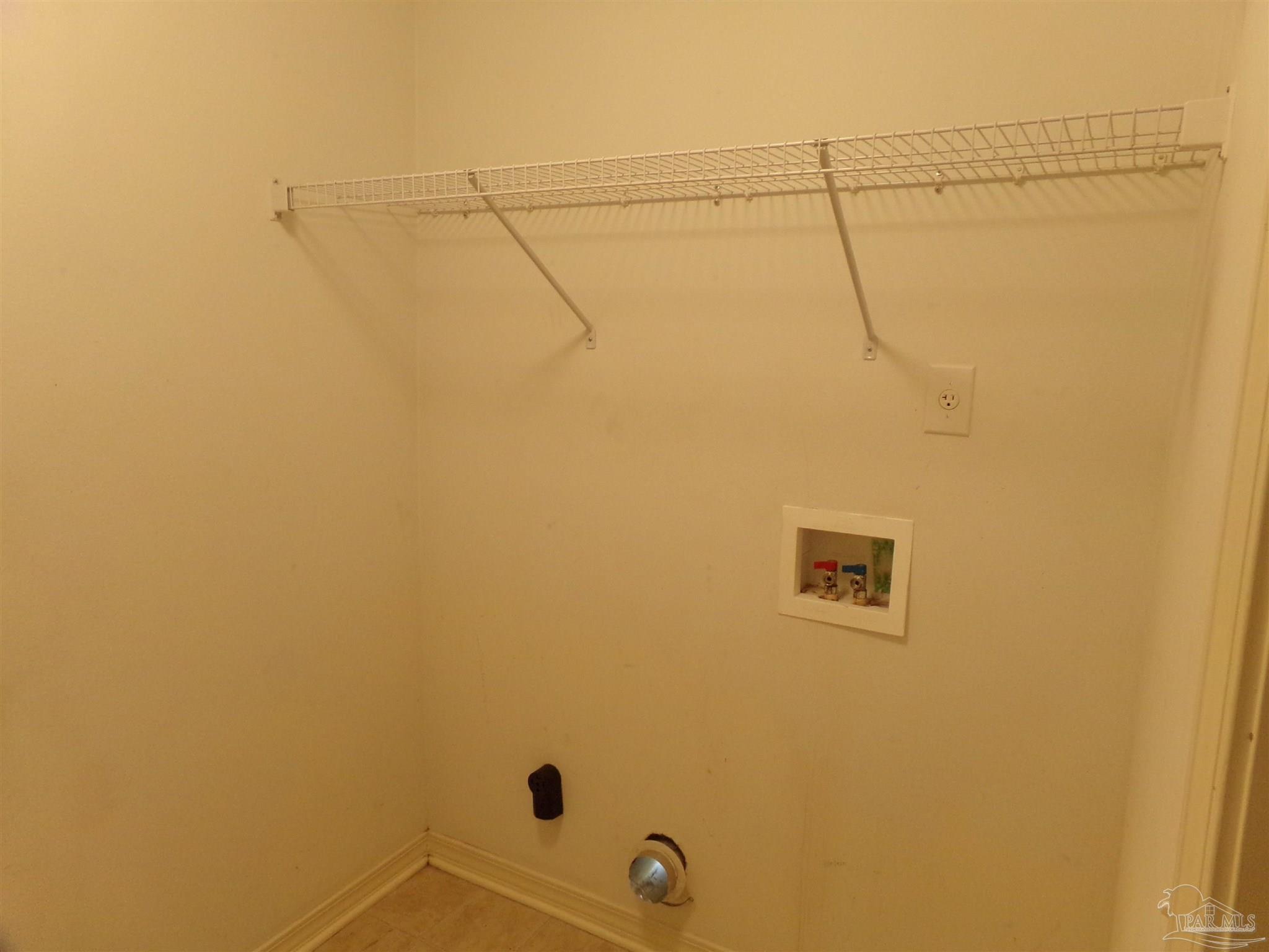 8454 Ferlon Avenue Pensacola FL 32526