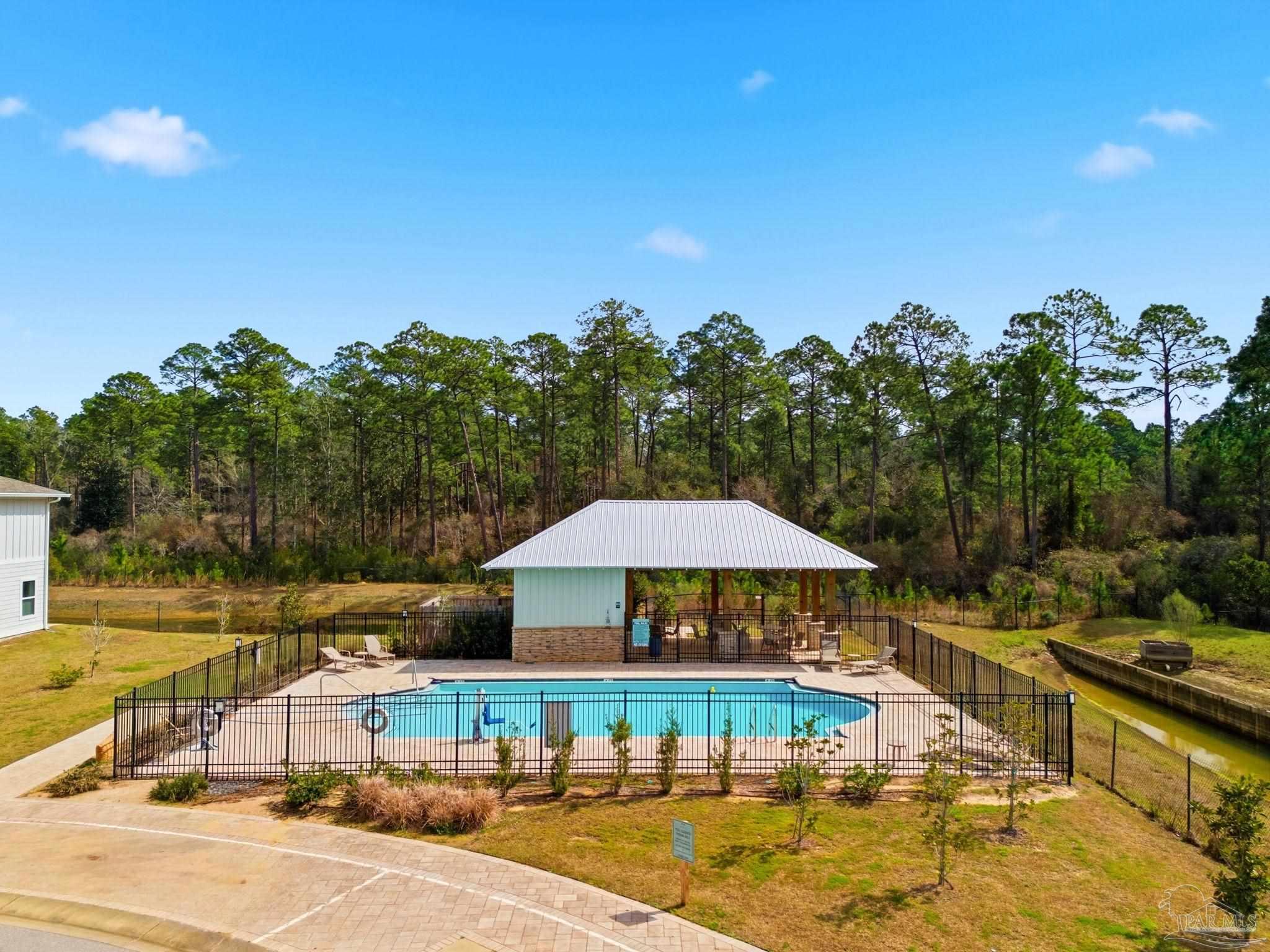 9422 Nature Creek Lane Pensacola FL 32526