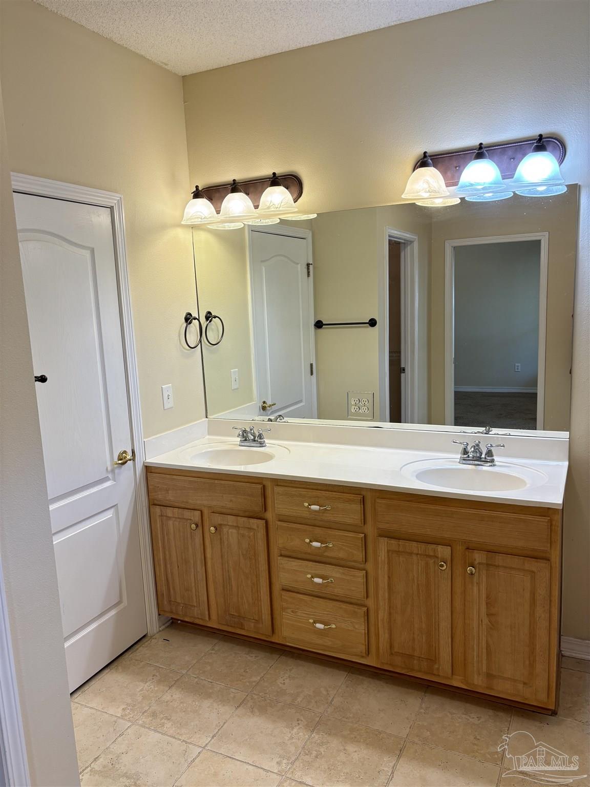 1406 E Scott Street Pensacola FL 32503