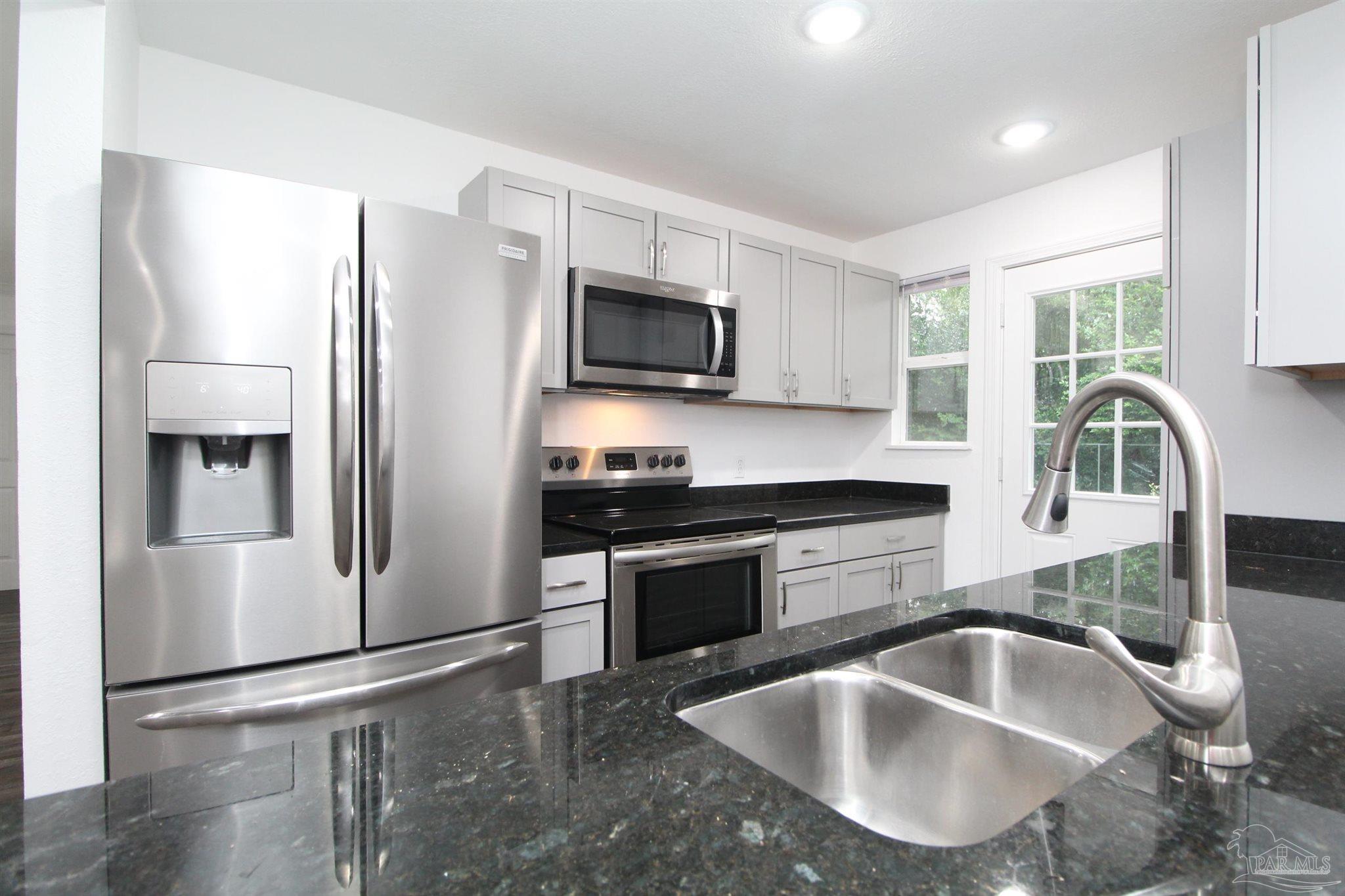 150 E Ensley Street Pensacola FL 32514