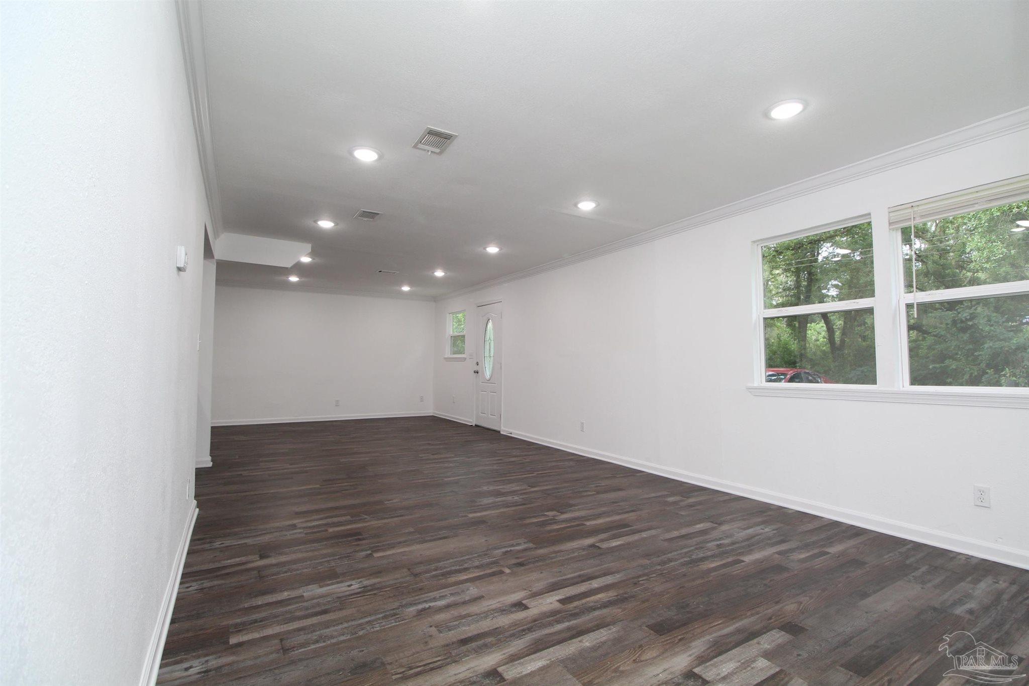150 E Ensley Street Pensacola FL 32514