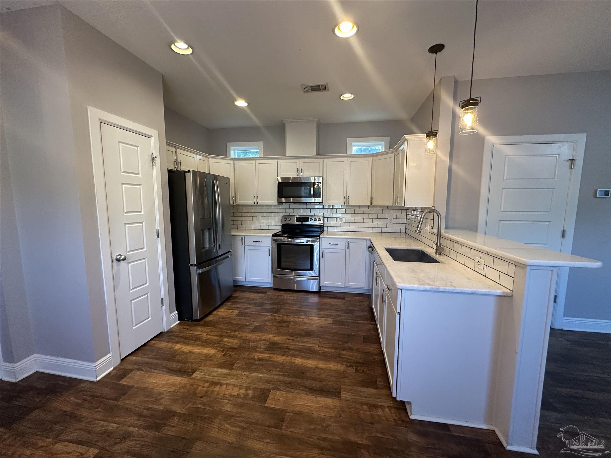1200 E Maxwell Street Pensacola FL 32503