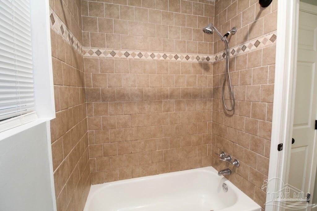 316 E Garfield Drive Pensacola FL 32505