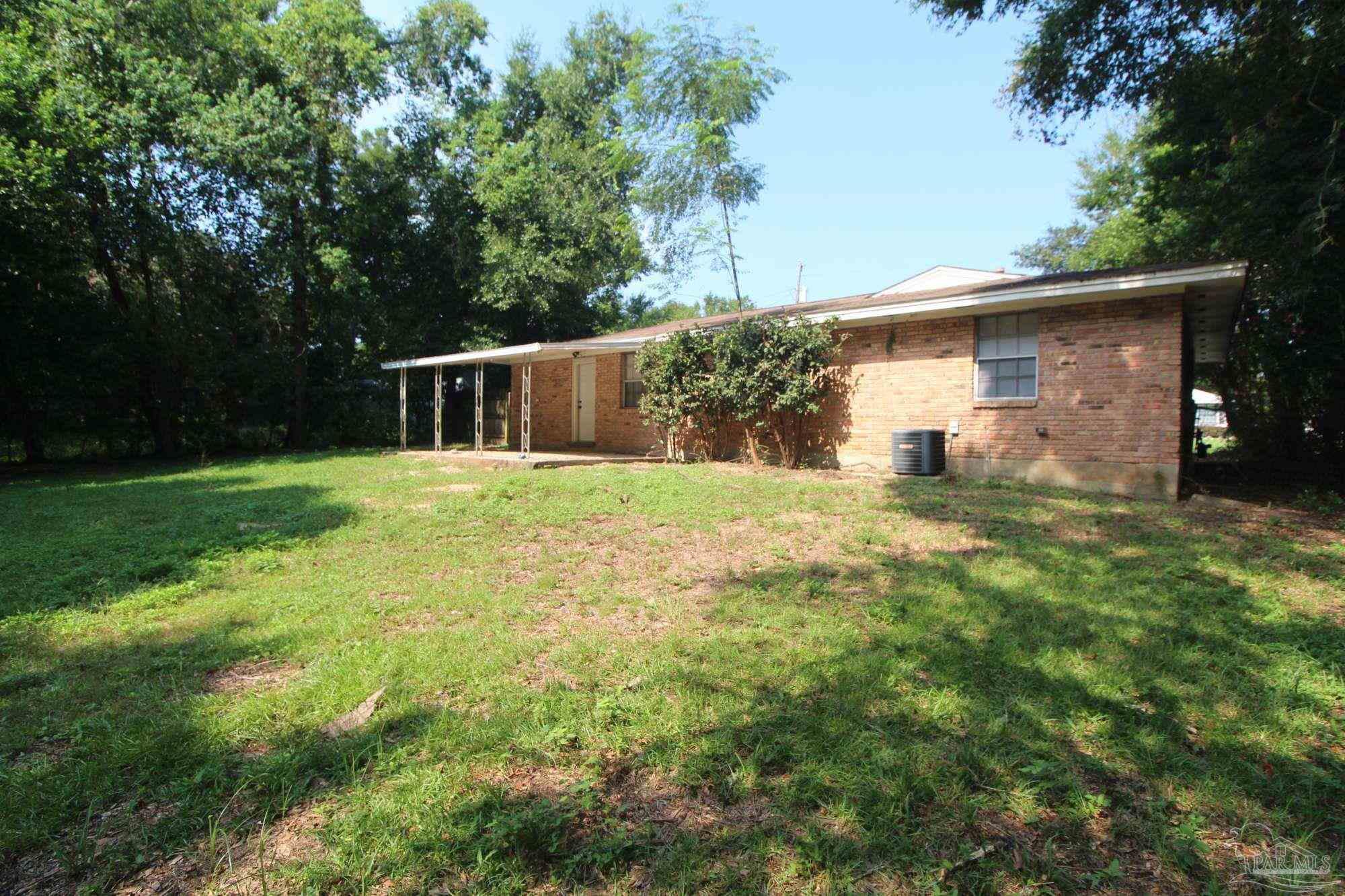 316 E Garfield Drive Pensacola FL 32505