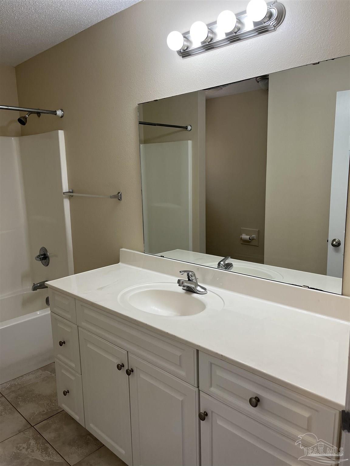 9916 Guidy Ln # 502 Pensacola FL 32514