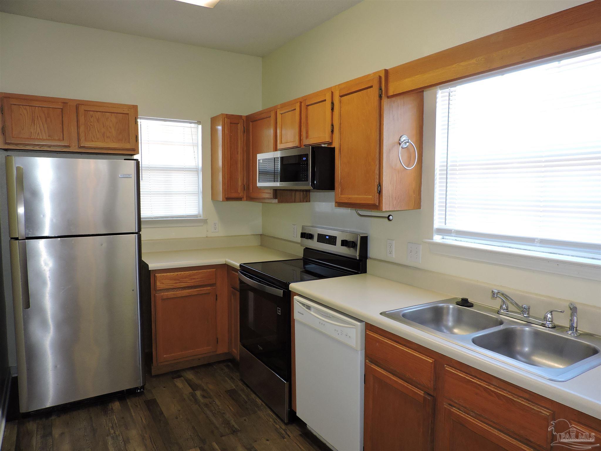 1284 Jasper Street Cantonment FL 32533