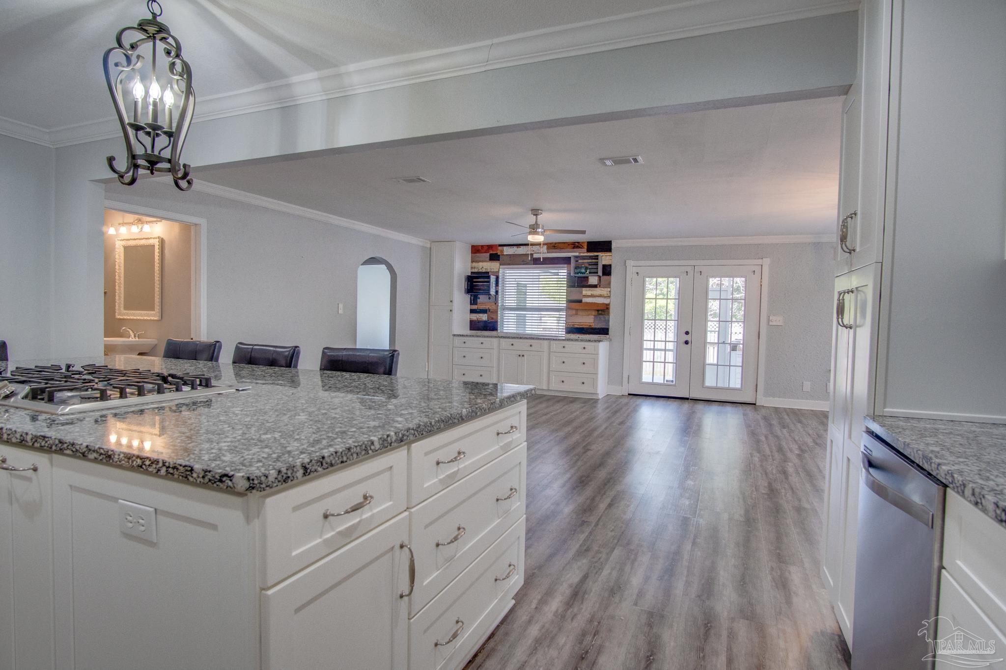 2012 N 19th Avenue Pensacola FL 32503