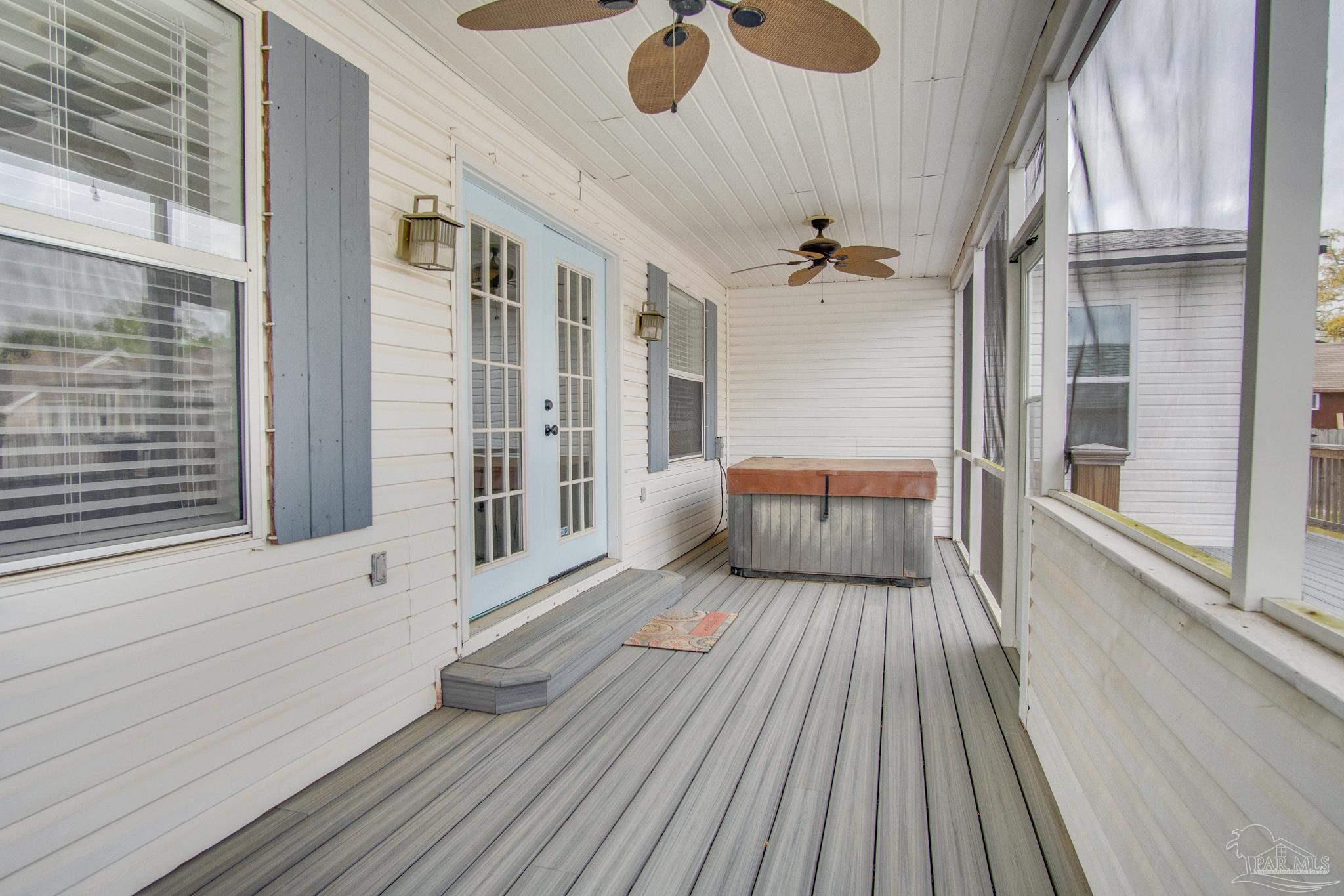 2012 N 19th Avenue Pensacola FL 32503