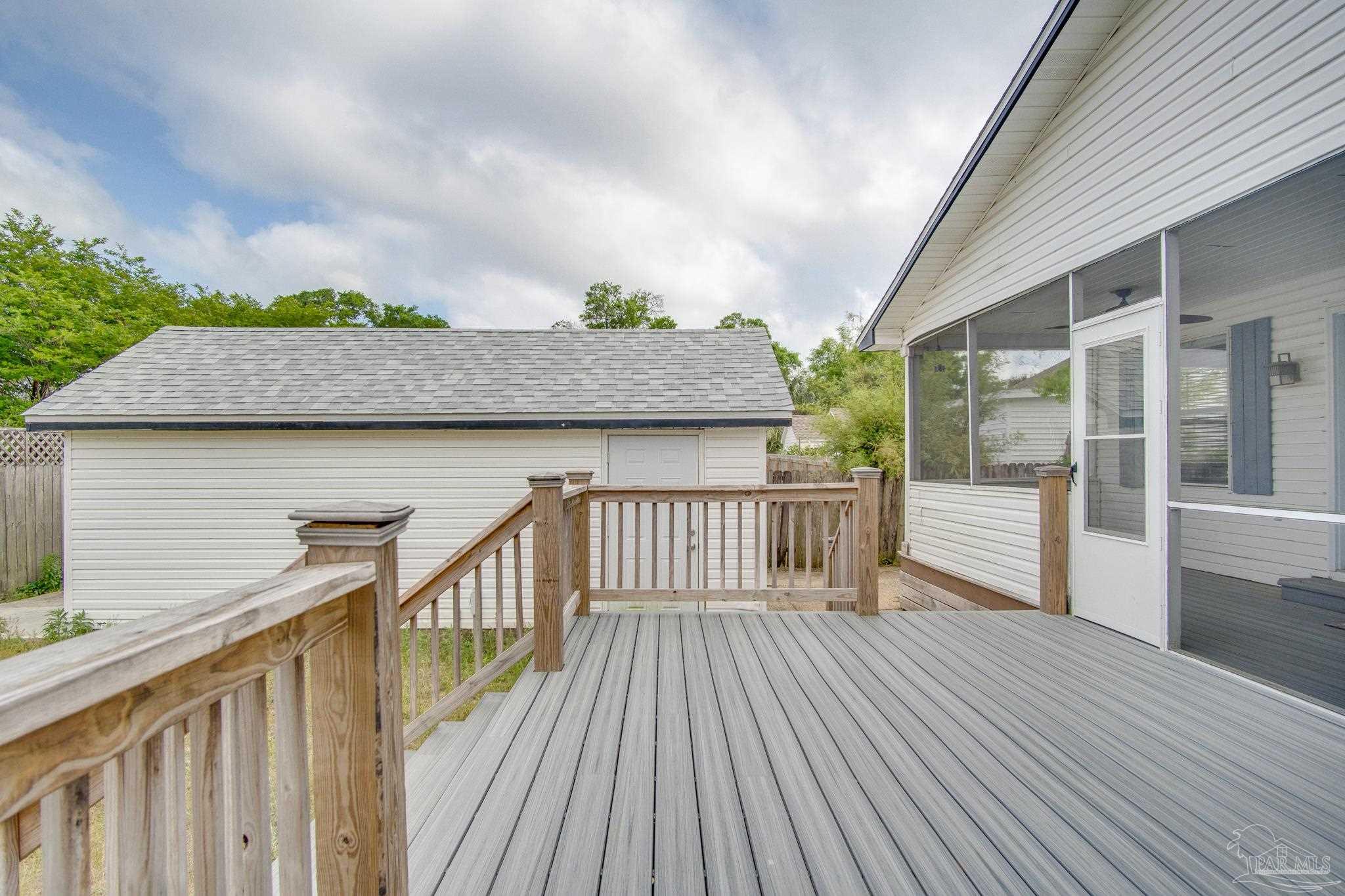 2012 N 19th Avenue Pensacola FL 32503