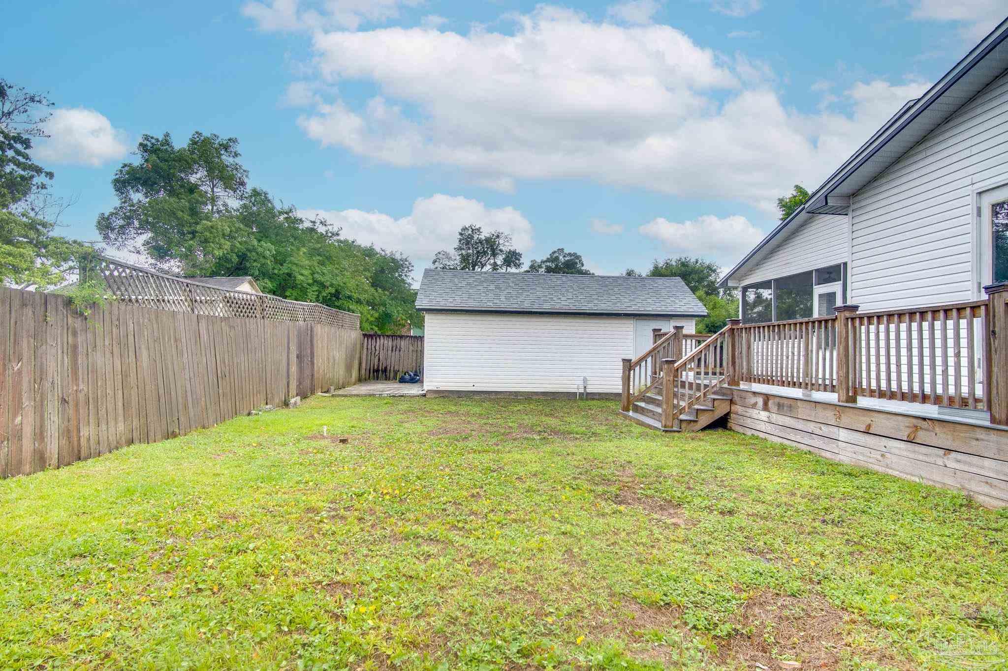 2012 N 19th Avenue Pensacola FL 32503