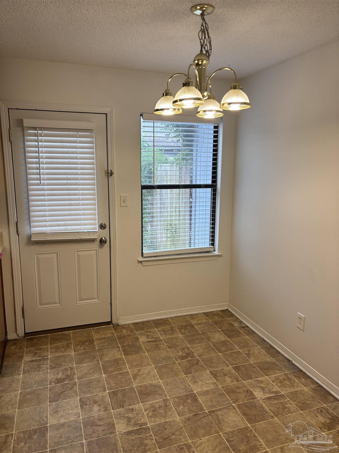 6427 Lanier Pensacola FL 32504