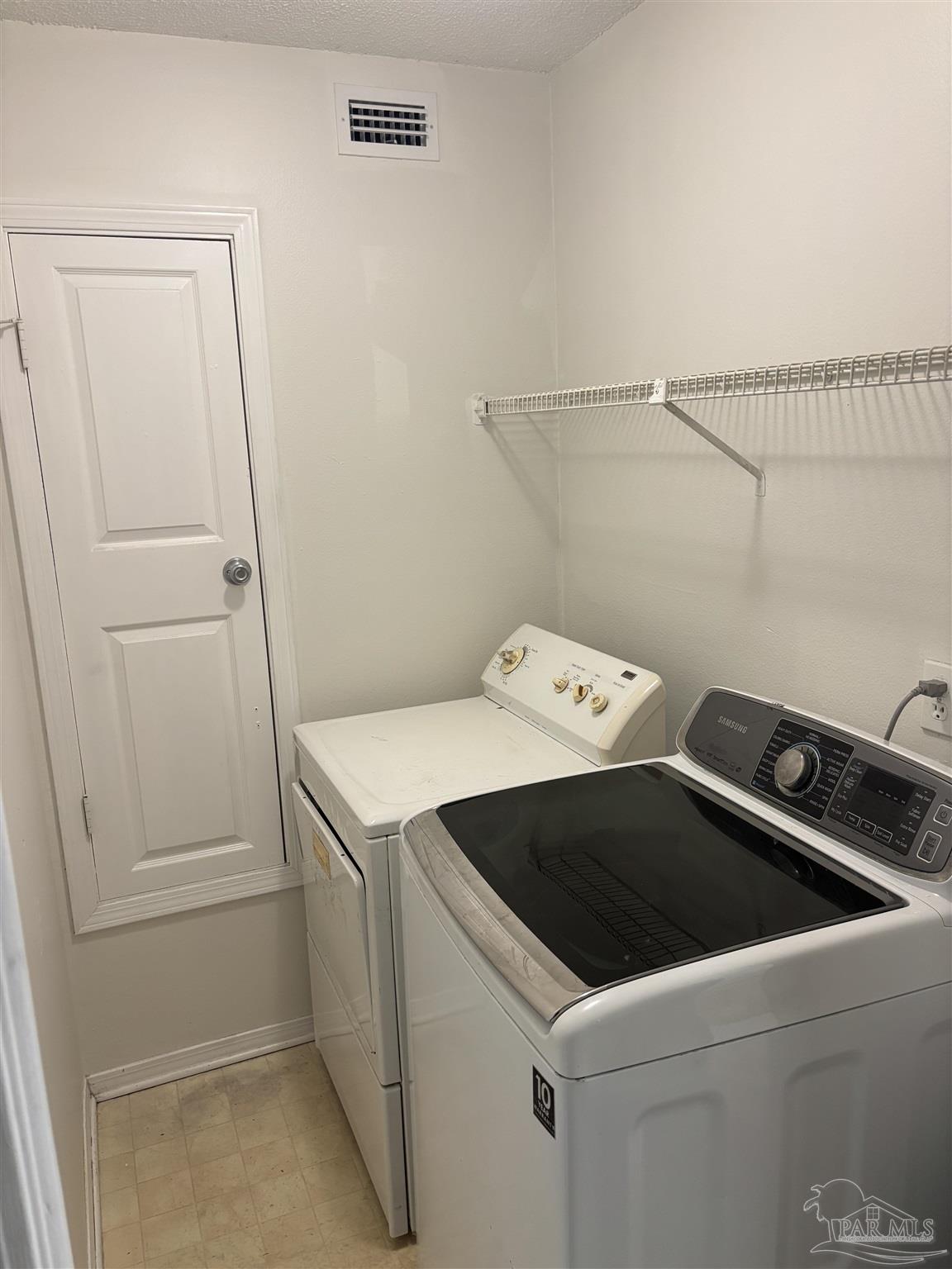 6427 Lanier Pensacola FL 32504