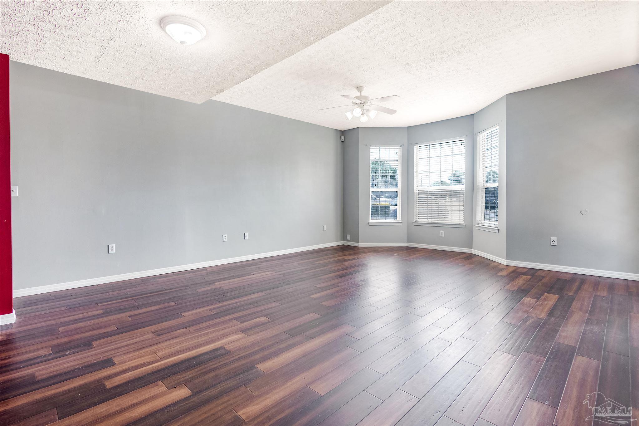 13 SE Chatelaine Circle Ft Walton Beach FL 32548