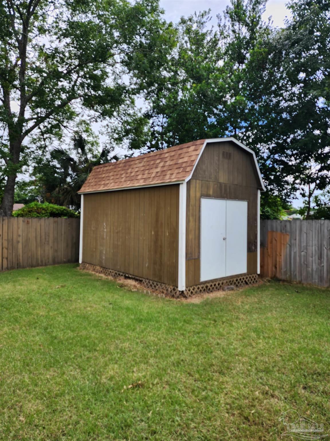 7970 La Nain Drive Pensacola FL 32501