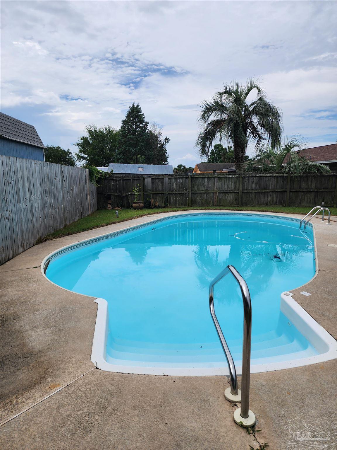 7970 La Nain Drive Pensacola FL 32501