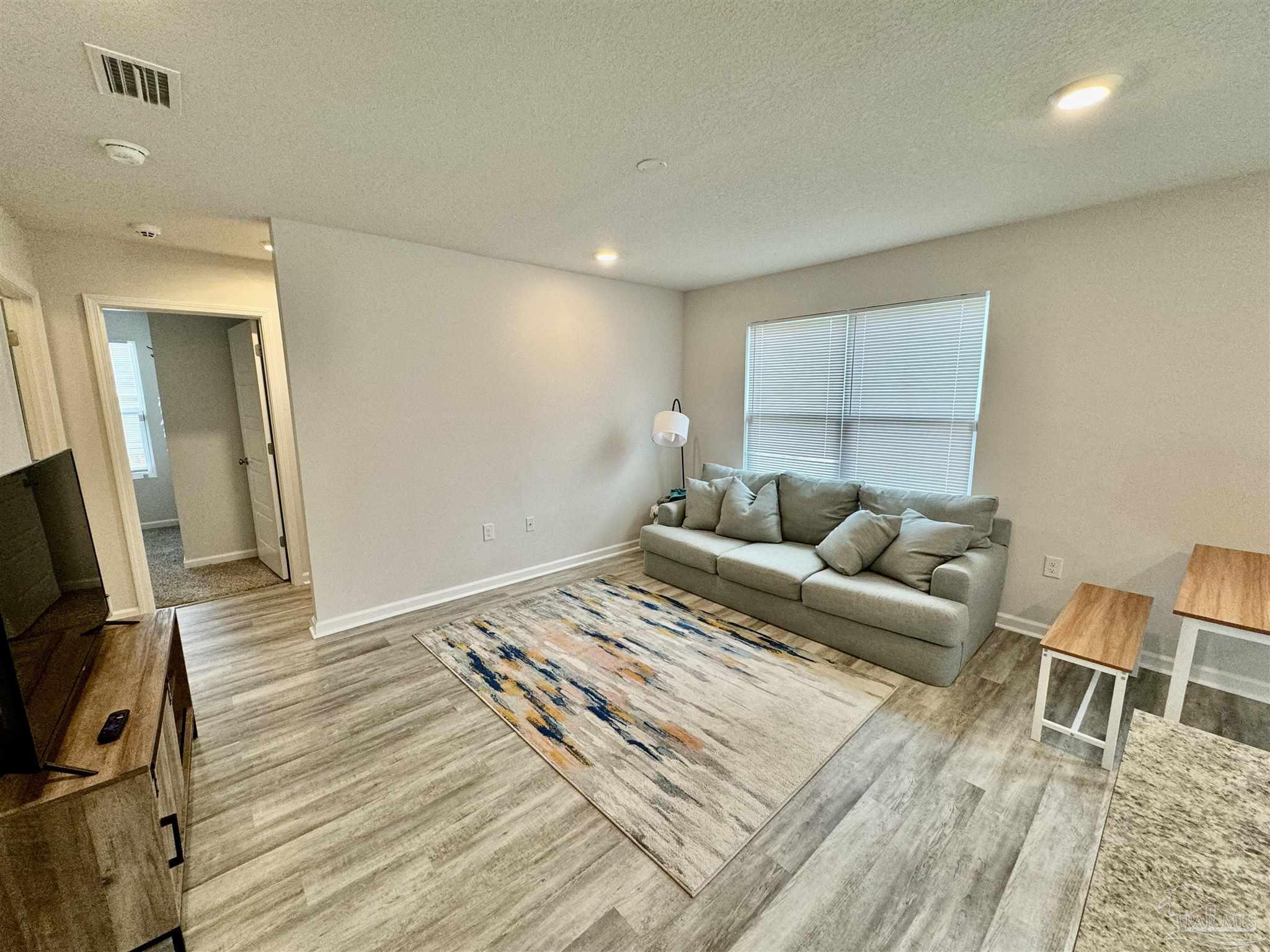 6169 Native Dancer Way Pensacola FL 32526