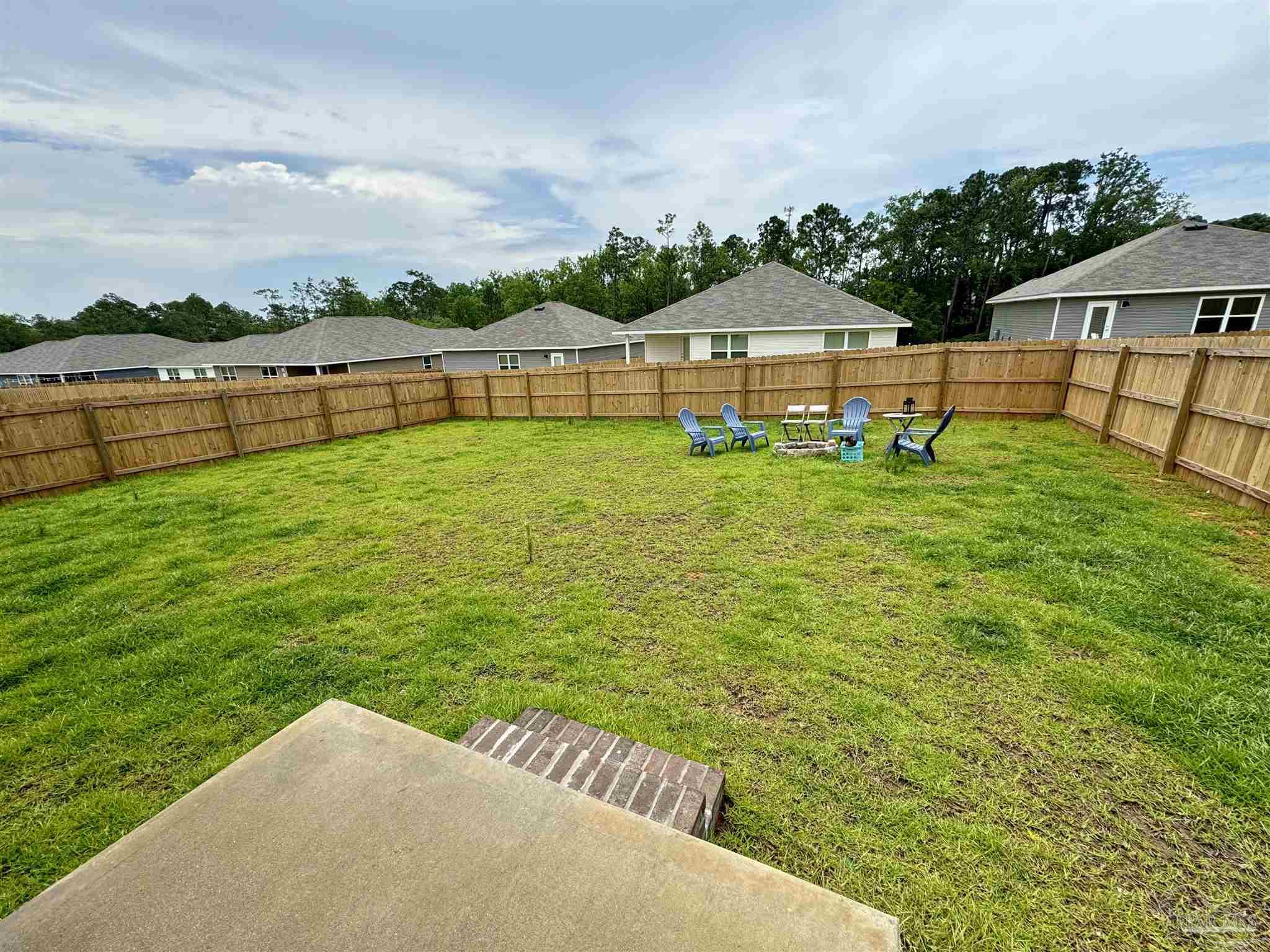 6169 Native Dancer Way Pensacola FL 32526