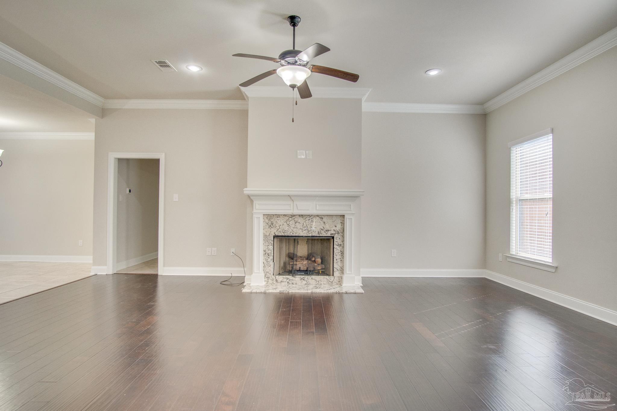 1752 Waterbury Way Cantonment FL 32533