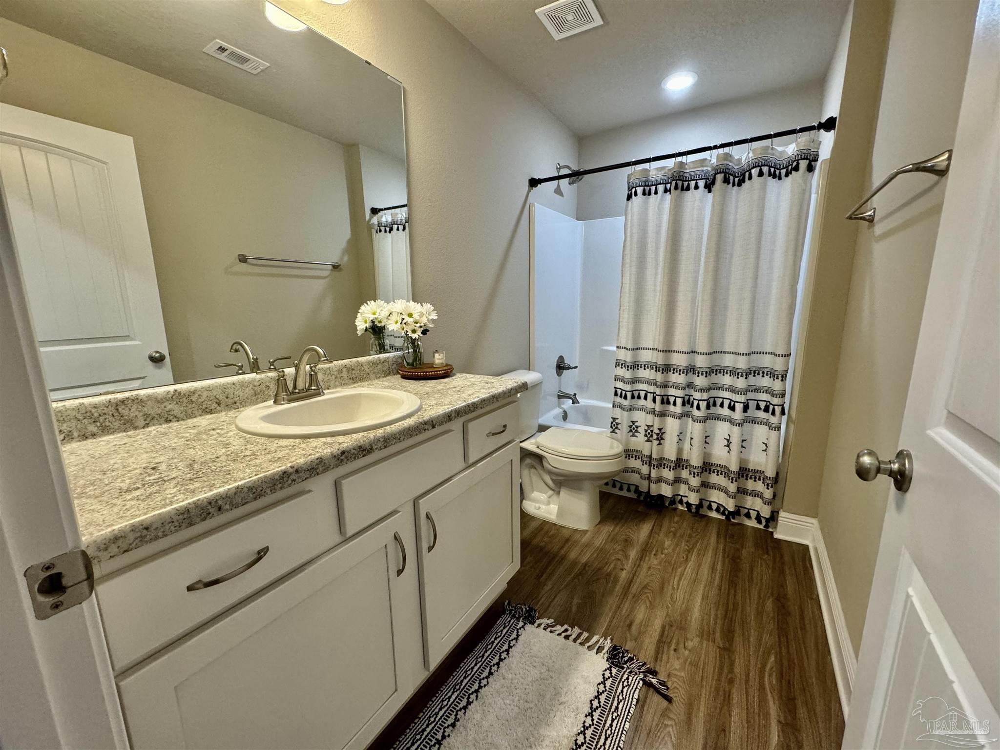 163 Beland Road Pensacola FL 32534