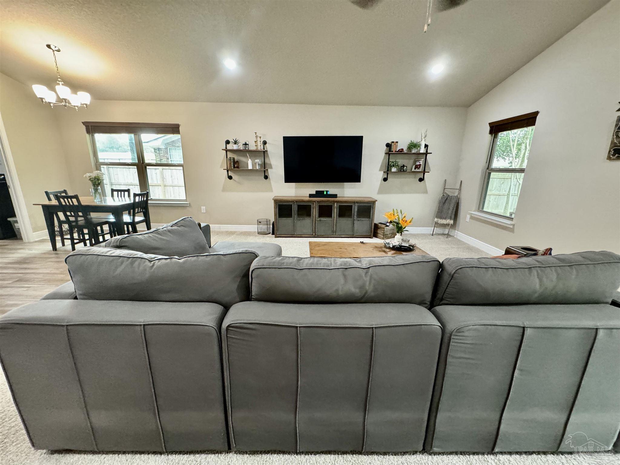 163 Beland Road Pensacola FL 32534