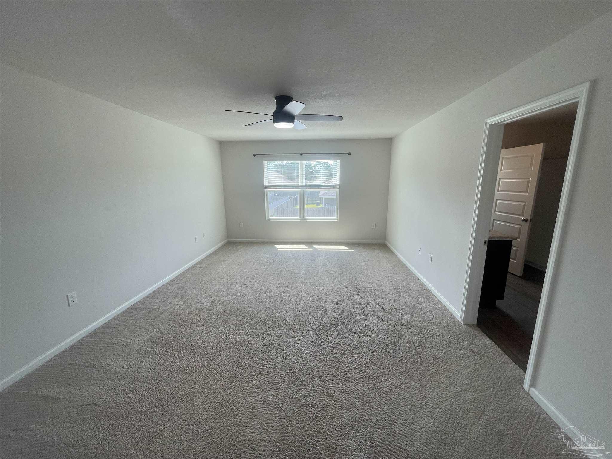 10541 Queens Gate Circle Pensacola FL 32506