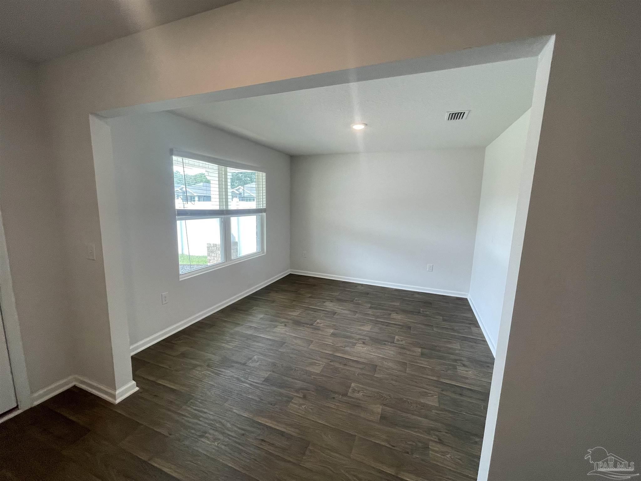 10541 Queens Gate Circle Pensacola FL 32506