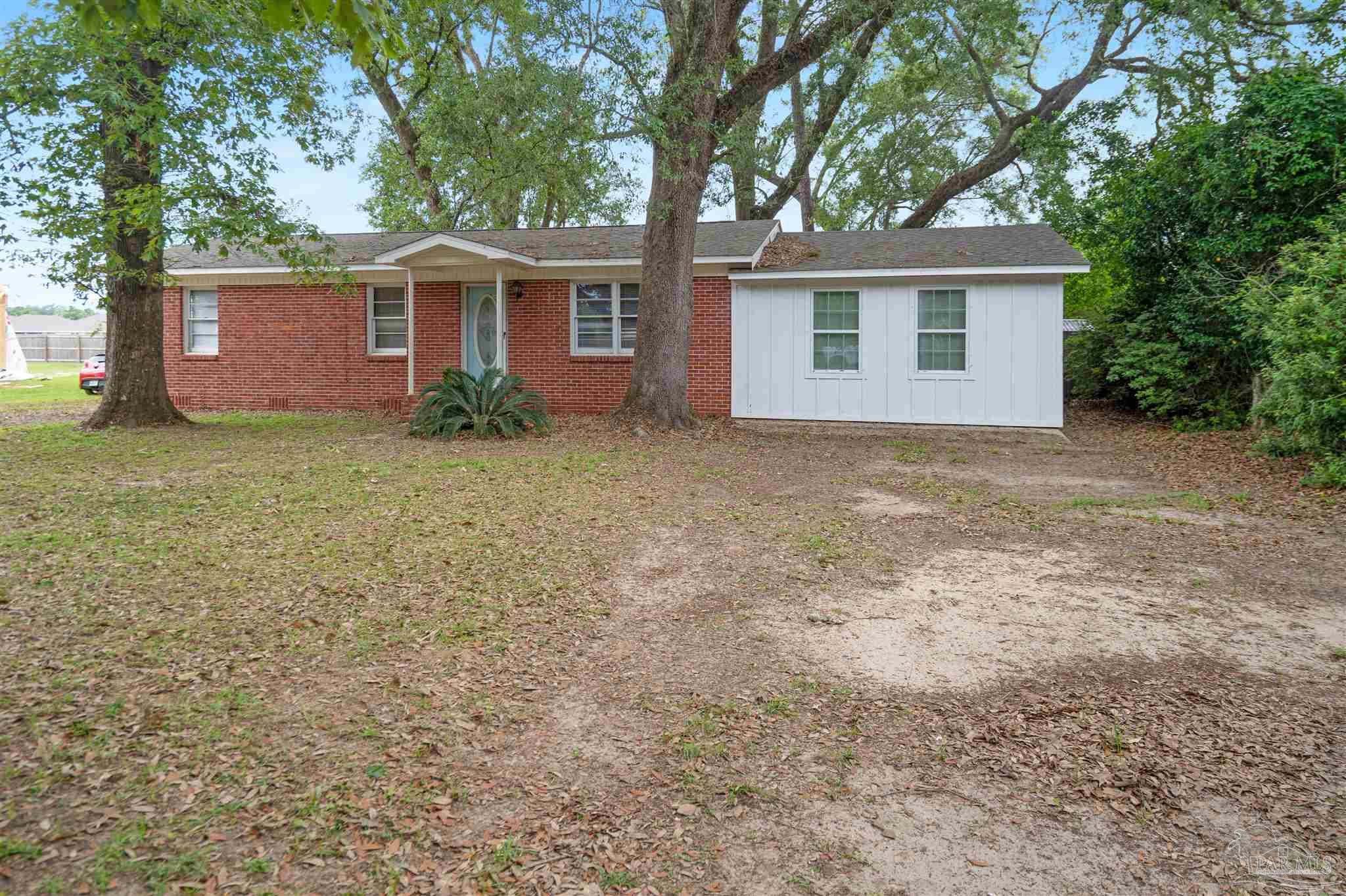 118 Czar Lane Pensacola FL 32503
