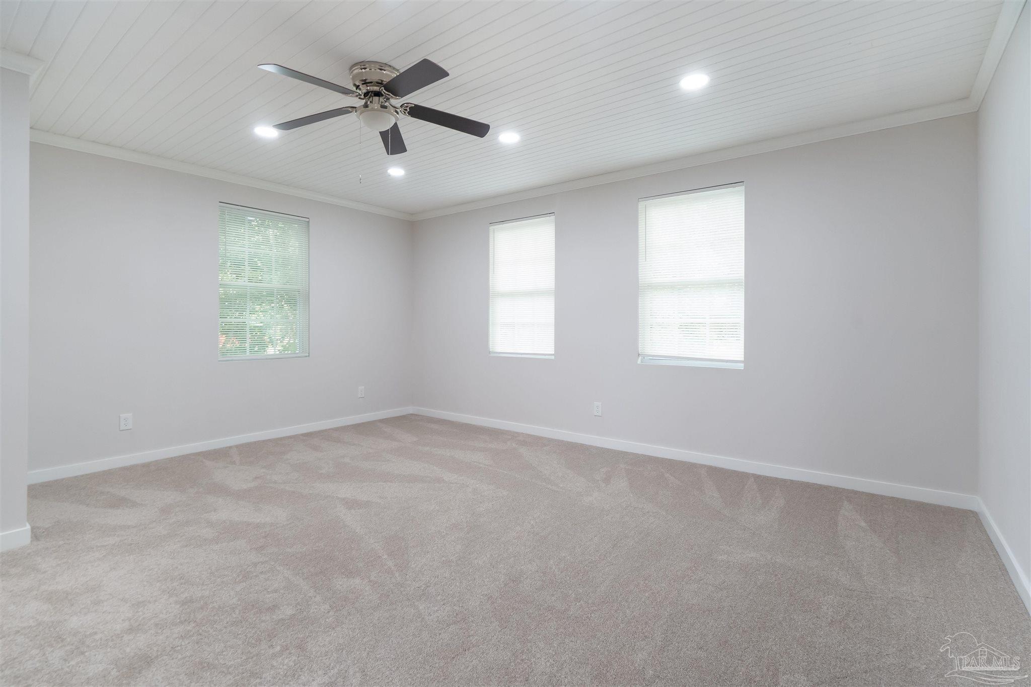118 Czar Lane Pensacola FL 32503