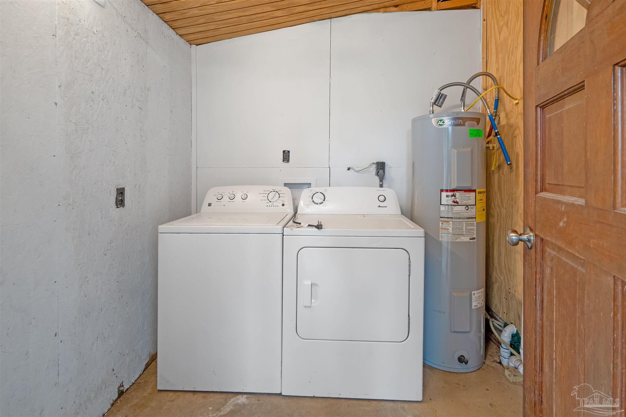 118 Czar Lane Pensacola FL 32503