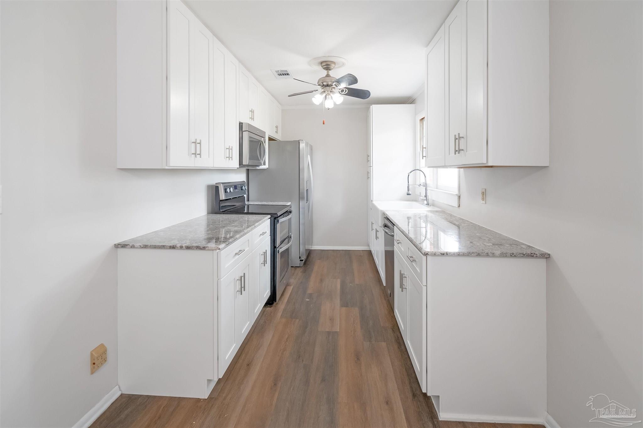 118 Czar Lane Pensacola FL 32503