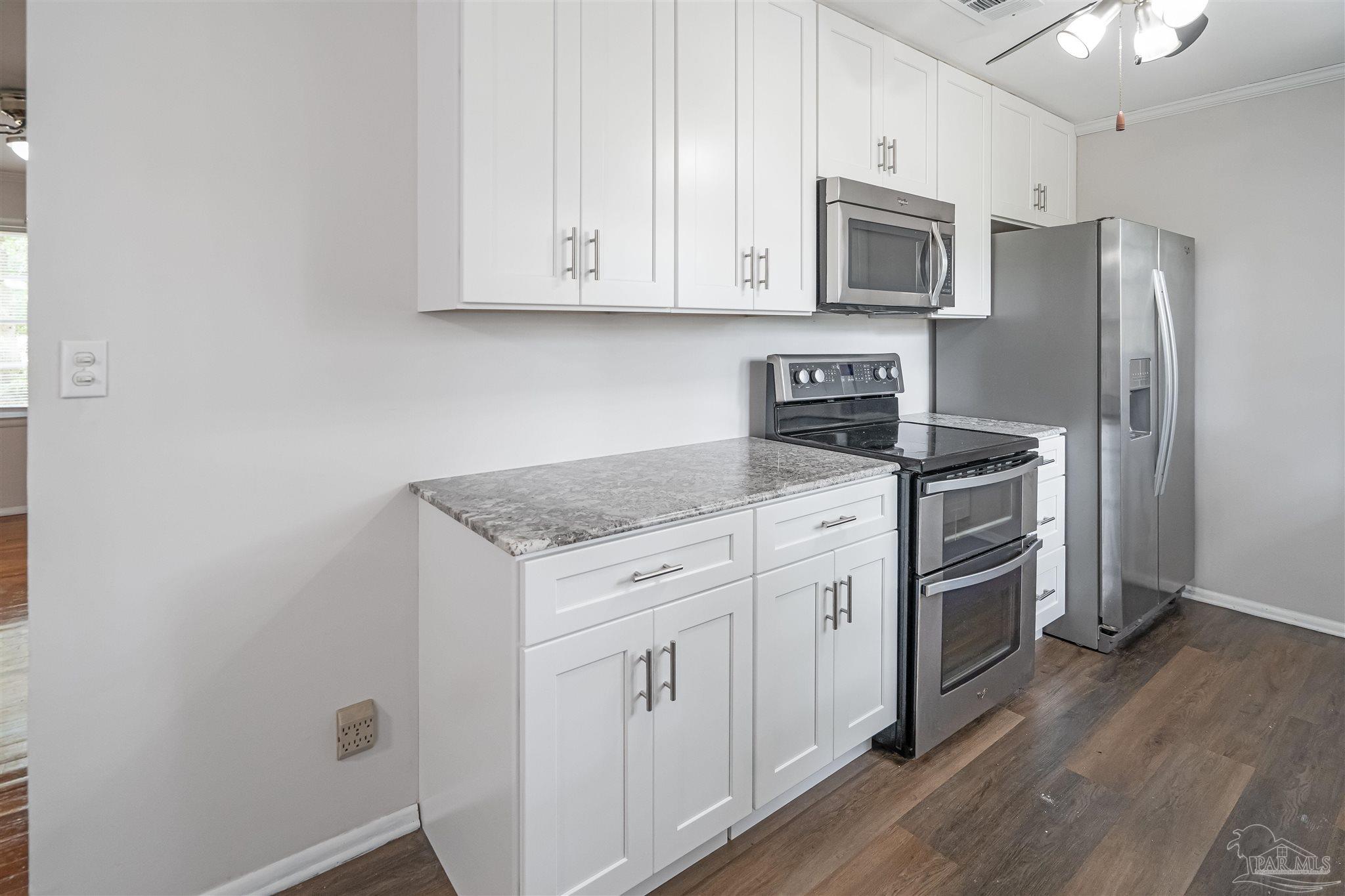 118 Czar Lane Pensacola FL 32503