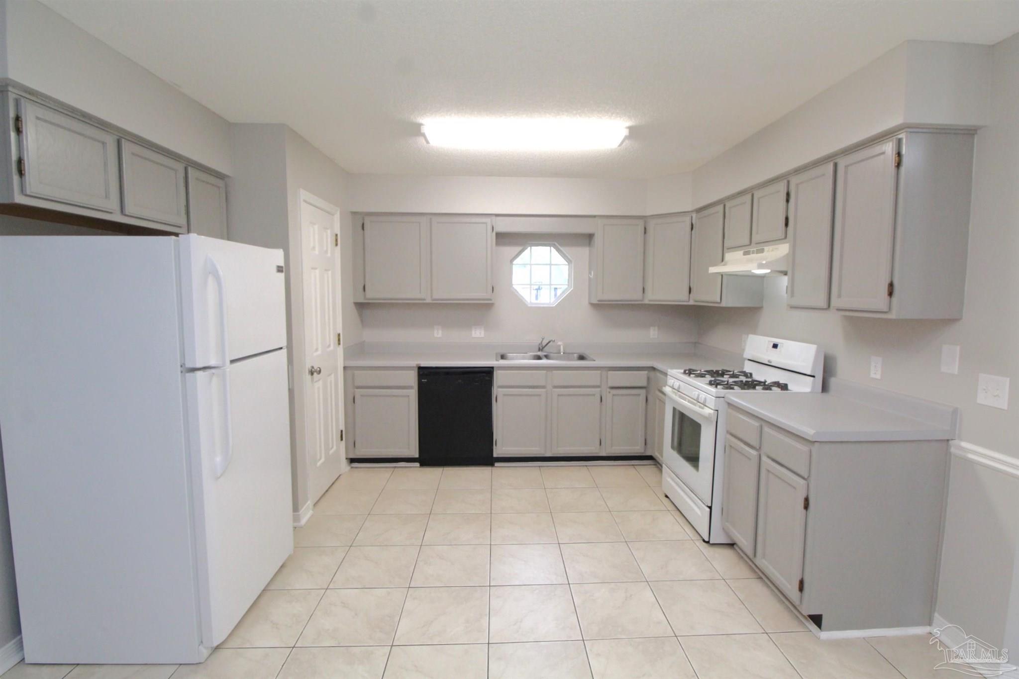 1713 Cahaba Circle Pensacola FL 32526