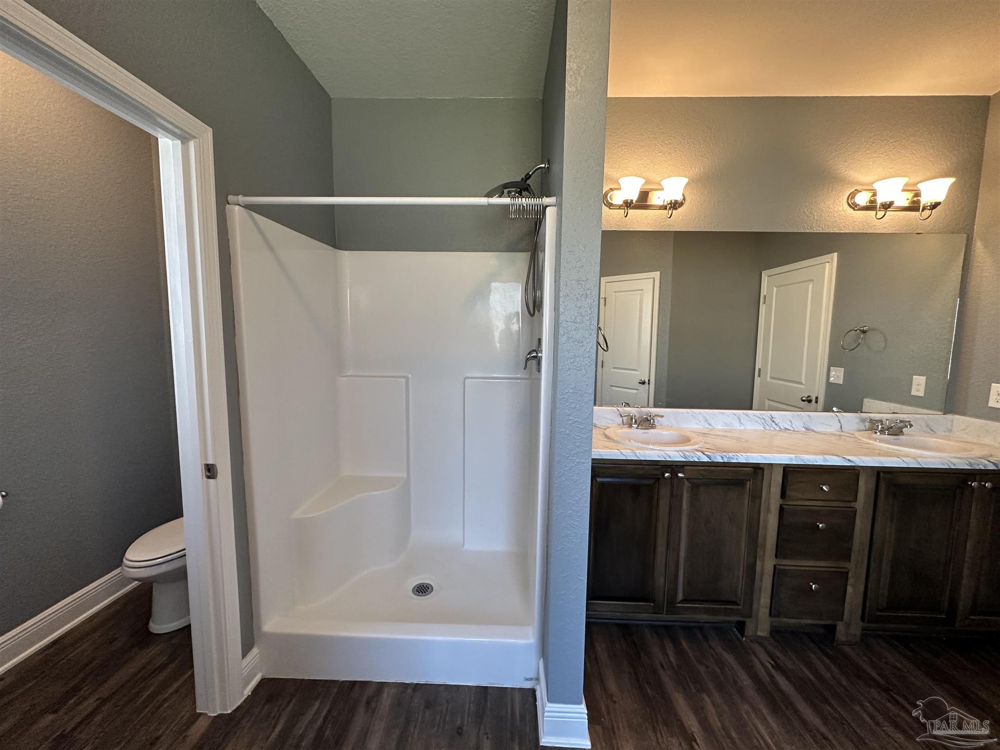 841 Oak Alley Pensacola FL 32506