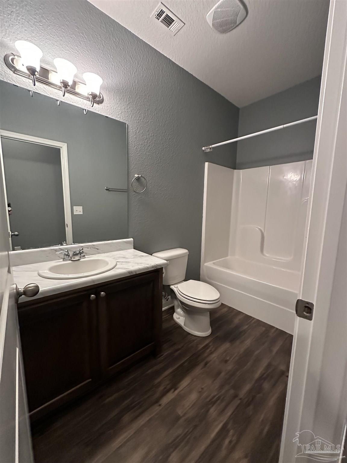 841 Oak Alley Pensacola FL 32506